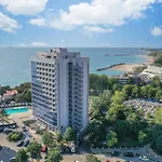Sea View By Maritimo 4* Olimp