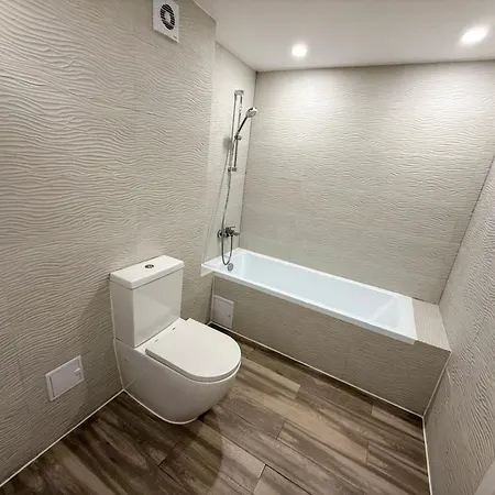 Apart-hotel Sea View By Maritimo 4*