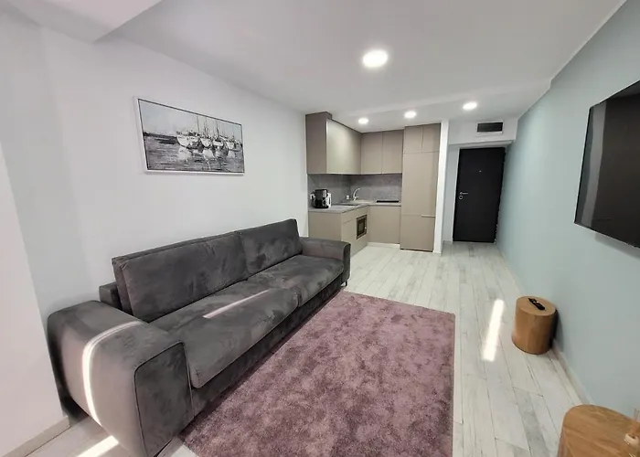 Sea View By Maritimo Aparthotel